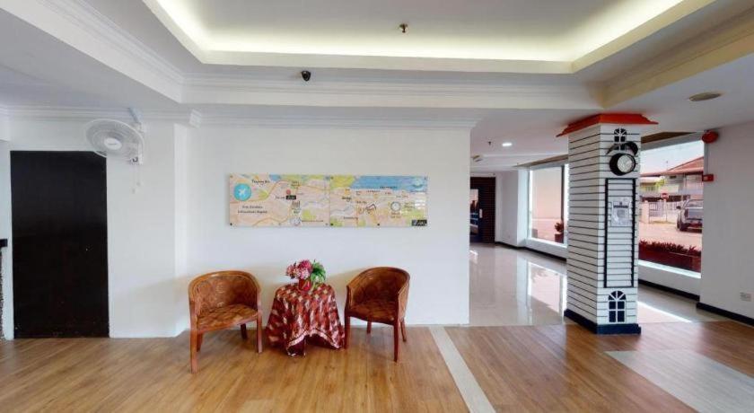 Golden Hotel Kota Kinabalu Buitenkant foto